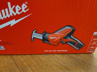 Milwaukee M12 hack all kit with battery and charger