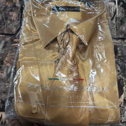 Mansenee Designed in Italy Dress Shirts