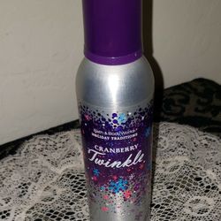 NEW RARE DISCONTINUED HARD TO FIND BATH & BODY WORKS HOLIDAY TRADITIONS CRANBERRY TWINKLE WHIPPED SHIMMER BODY CREAM