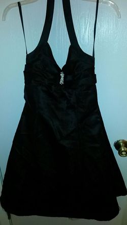 Cute halter black dress