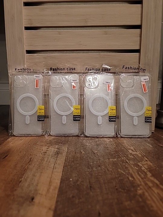 iPhone 15 Plus Clear Case With Magsafe