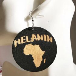 Super cute wooden earrings