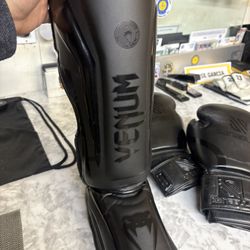 Venum Elite Shin Guards 