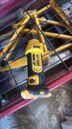 Rotor drywall cut