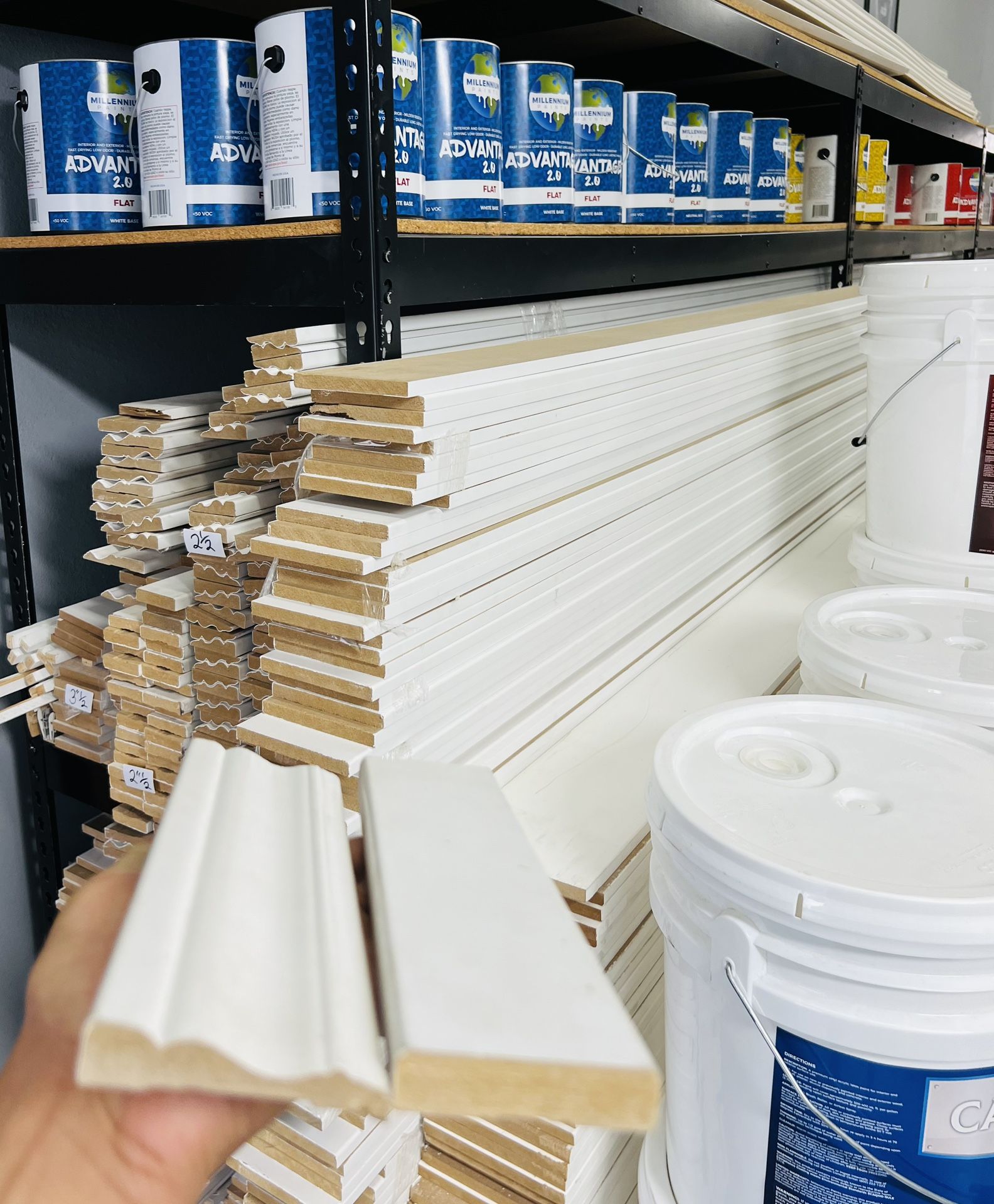 MDF Baseboard Primed/ Molduras 3 1/2 $0.68