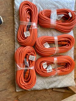 HDX Indoor/Outdoor Extension Cords – Lot of 5