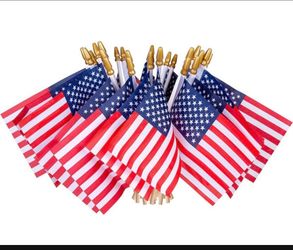 24Pack Small American Flags Small US Flags/Mini American Flag on Stick 4x6 Inch US American Hand Held Stick Flags with Kid-Safe Spear Top, Polyester