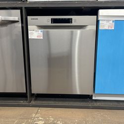 Brand New! Samsung 24” Built In Tall Tub Dishwasher 