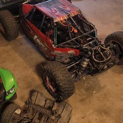 Rc Losi 5th Scale 8s BUGGY