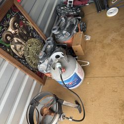 Two Ridgid Portable Vac  And Gas Tank With Out Door Burner 