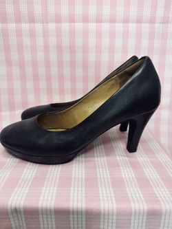 Clark’s Black Leather Platform High Heels Size 8.5