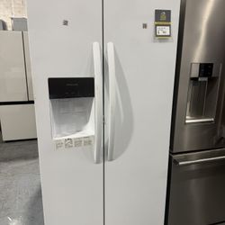 33 in. 22.3 cu. ft. Side by Side Refrigerator in Whit