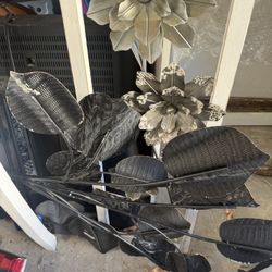 Decorations Metal $5