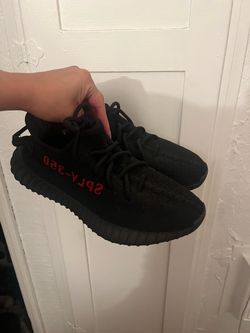 yeezy boost 350 v2 core black red size 7