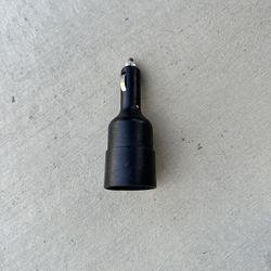 7 Way 12 Volt Adapter 