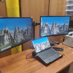 Duo LG Ips 24 INCH MONITORS With Stand And All Cables