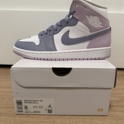 Jordan 1 Mid “Indigo Haze Doll White” Women’s Size 8 / Men’s 6.5 BQ6472-510