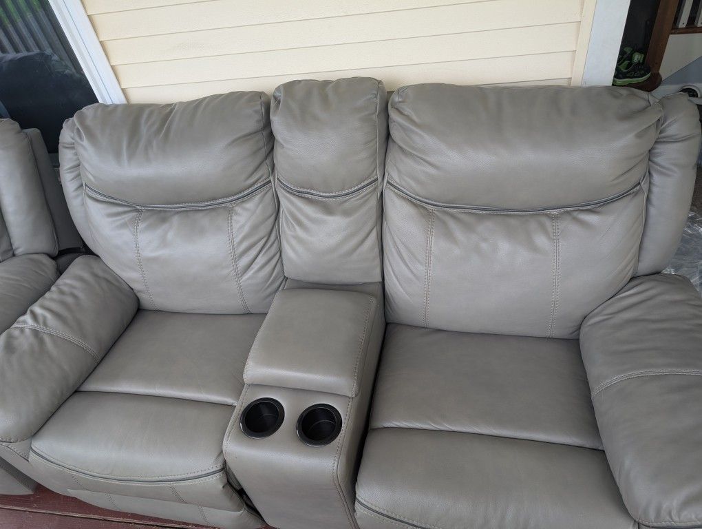 Gray Leather Sofas