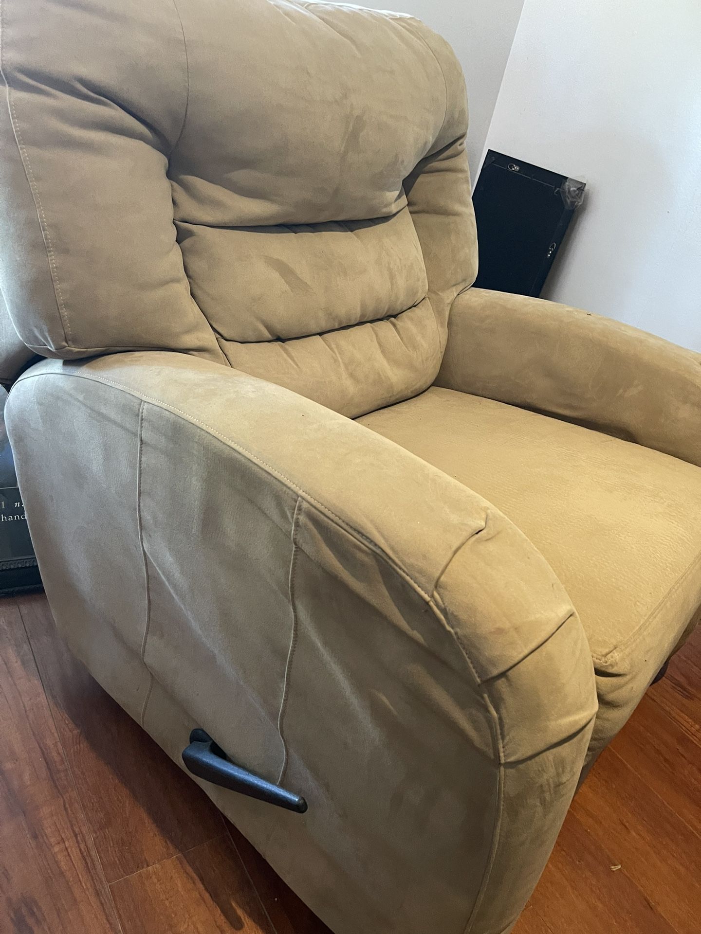 Free Recliner