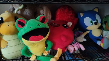 Plushes big lot