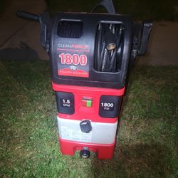 Clean Force 1800 PSI Pressure Washer Like New