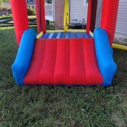 Little Tikes Bouncey House Moonbounce With Slide Used 3 Times