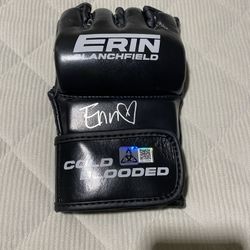 MMA Erin Blanchfield Autographed Glove 