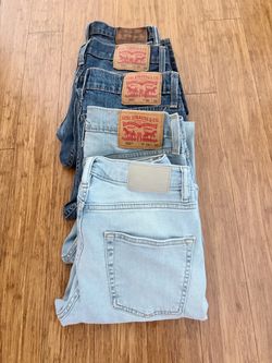 Men’s Jeans - 5 Pairs - 1 Zara - 4 Levi’s - Size 29 x 32