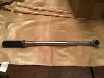 Blackhawk 1/2” torque wrench - used