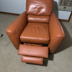 Almalfi Leather Reclining Chair 