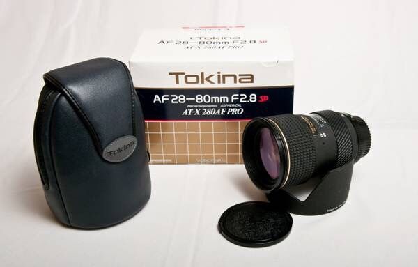 Tokina 28-80mm f/2.8 ATX Pro Lens (Canon)