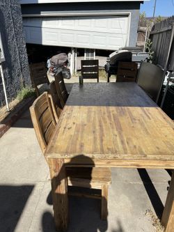 Nice Dining Room Table 