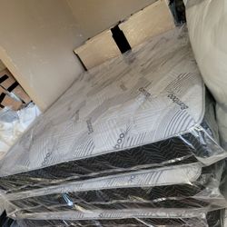 CALI-KING REGULAR MATTRESS SET 