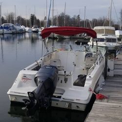 2004 Wellcraft V21 Cuddy
