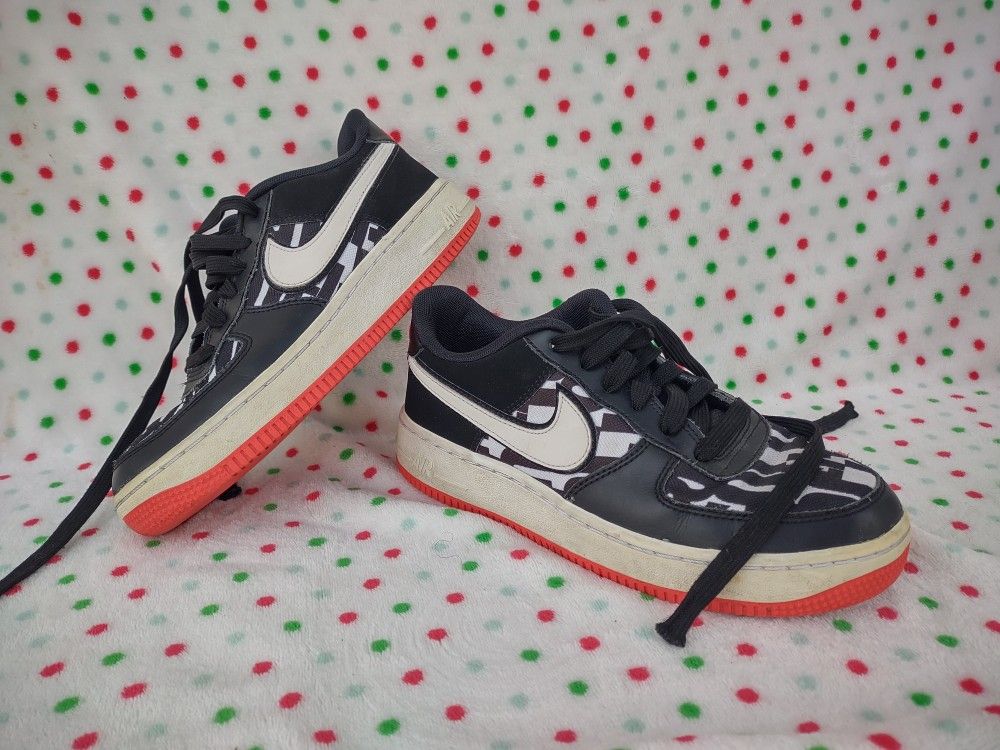 AF1 Nike Just Do It Unisex Black Runing Shoe 4.5Y