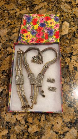 A three-tone mesh chain necklace,bracelet , earrings set Jewelry , $25