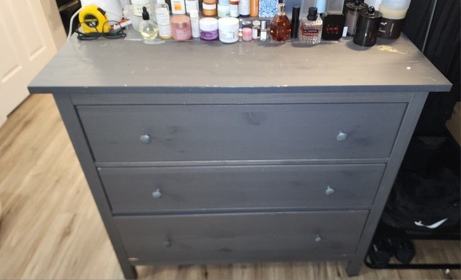 2 Available Hemnes Dresser / Chest