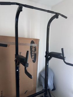 Pull Up Bars for Full Body Workout