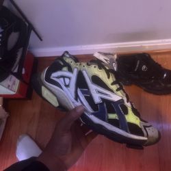 Balenciaga Runners Green White Black And Blue