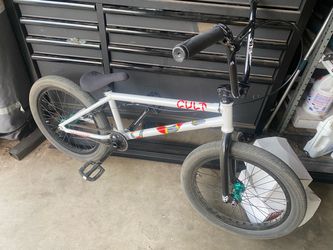 Custom BMX bike, cult frame, profile mini aqua hubs