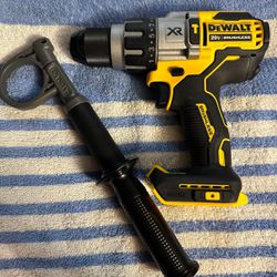 New Dewalt Power Detect Hammer Drill 3speed Tool Only$165 Firm 