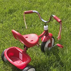 Radio Flyer Tricycle Beginners Kids Ages 1.5 - 3 