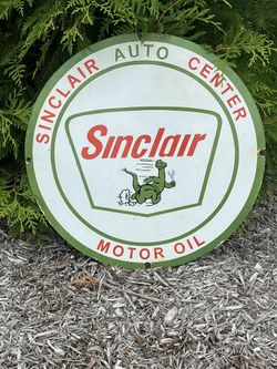 Beautiful 30” Sinclair Porcelain Sign