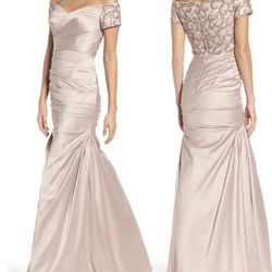 Nordstrom La Femme in Champagne Size 8