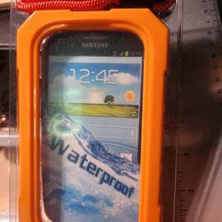 DriCat Waterproof Snd Snowproof Case NEW