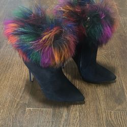 AZALEA WANG BOOTS 7.5