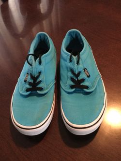 Blue Vans youth 5 in great condition.