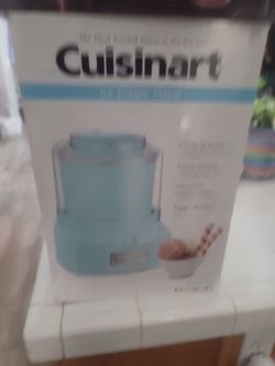 Ice cream maker