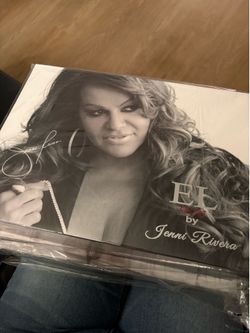 Jenni Rivera perfume