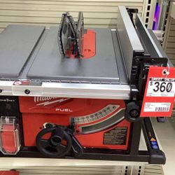 Milwaukee Cordless Table Saw
